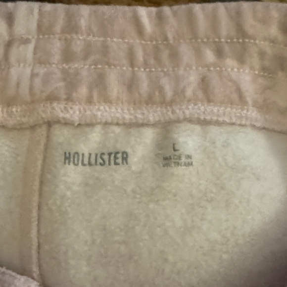 Soft Pink Camo Oversized Jogging Pants - Picture 3 of 3